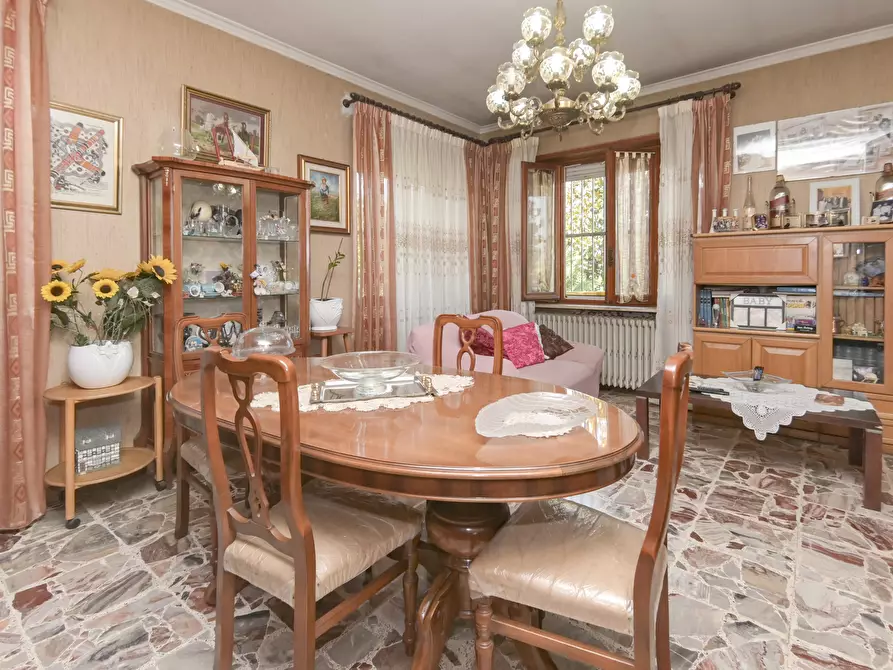 Immagine 21 di Casa bifamiliare in vendita  in Via Settimo 80 a Leini