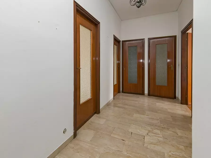 Immagine 7 di Appartamento in vendita  in via Giacosa 12 a Moncalieri