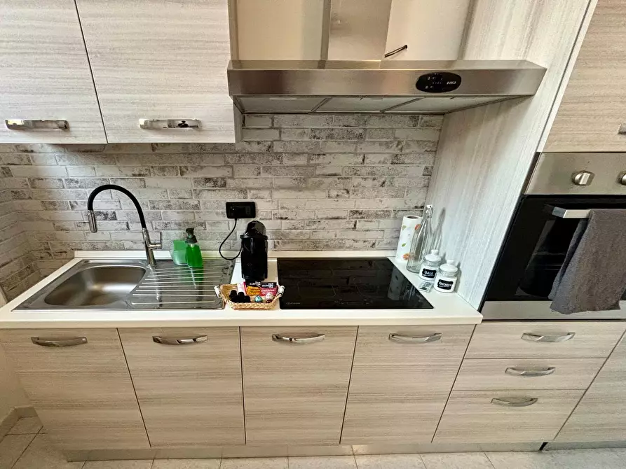 Immagine 9 di Bilocale in affitto  in Via Tunisi 105 a Torino