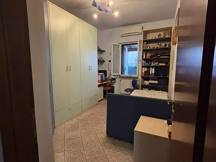 Immagine 25 di Villa in vendita  a Pisa