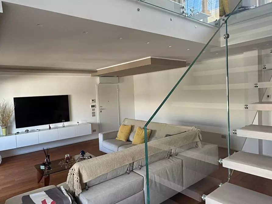 Immagine 18 di Attico in vendita  in Via Sottotenente Francesco Custodero a Monopoli