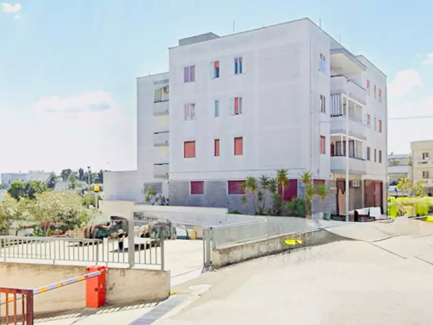 Immagine 34 di Trilocale in vendita  in Via Michelangelo Buonarroti a Monopoli