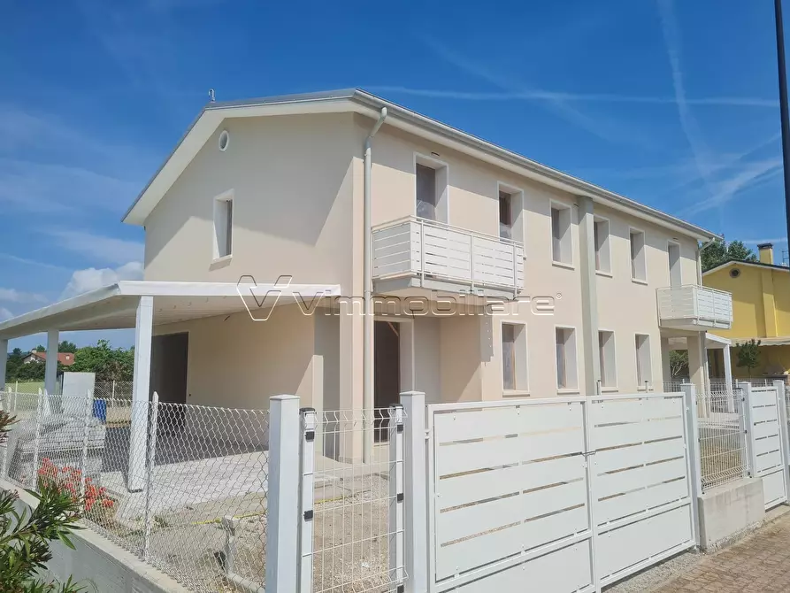 Immagine 6 di Casa bifamiliare in vendita  in via degli alpini sn a Albettone