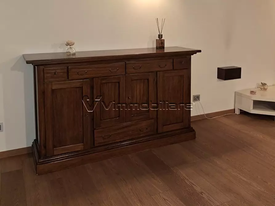 Immagine 7 di Casa bifamiliare in affitto  a Vo