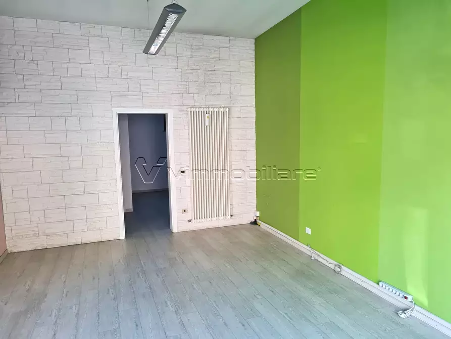 Immagine 7 di Locale commerciale in affitto  in Via Roma a Noventa Vicentina