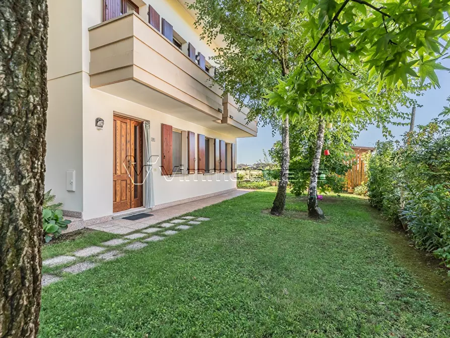 Immagine 53 di Villa in vendita  in Via Palladio 18 a Poiana Maggiore