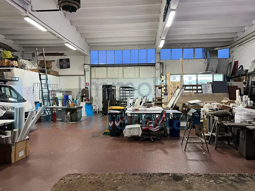 Immagine 5 di Attività artigianale in vendita  a Zola Predosa
