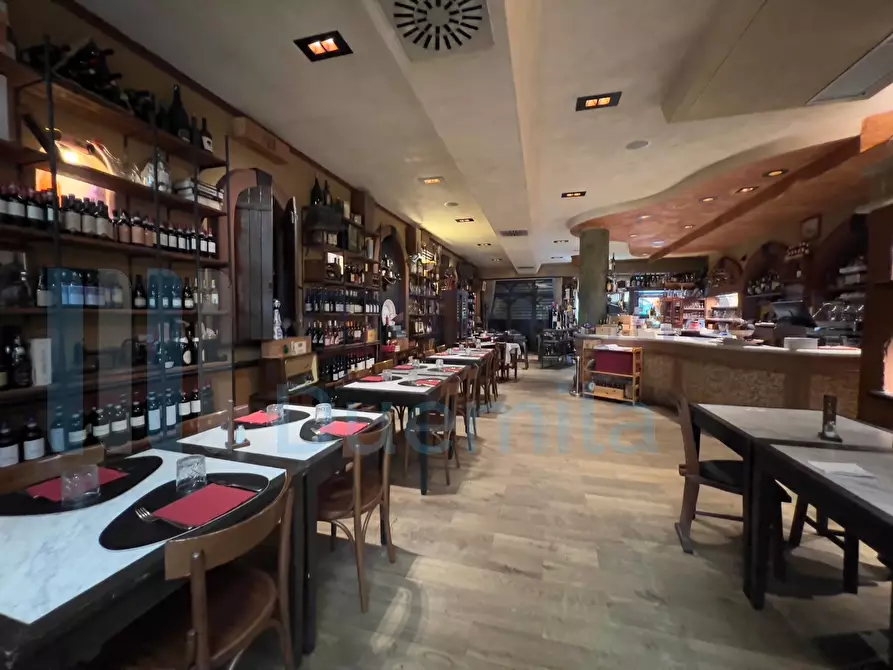 Immagine 1 di Bar / Ristorante in vendita  a Bologna
