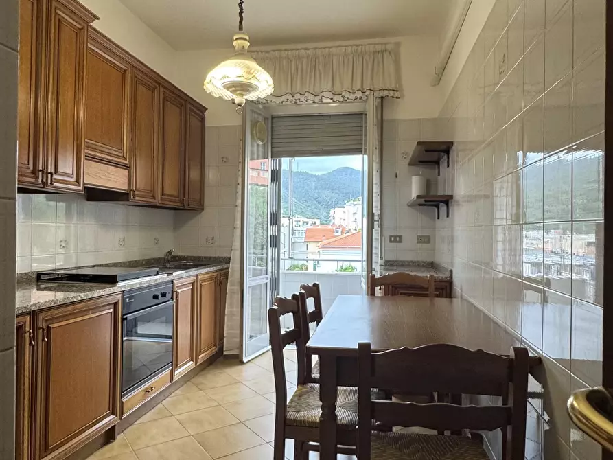 Immagine 10 di Trilocale in vendita  in Via Privata Istria a Savona