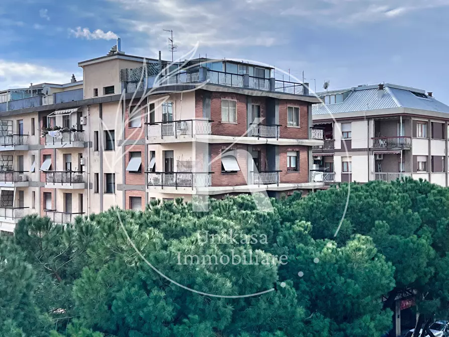 Immagine 4 di Pentalocale in vendita  in Corso Viglienzoni 6 a Savona