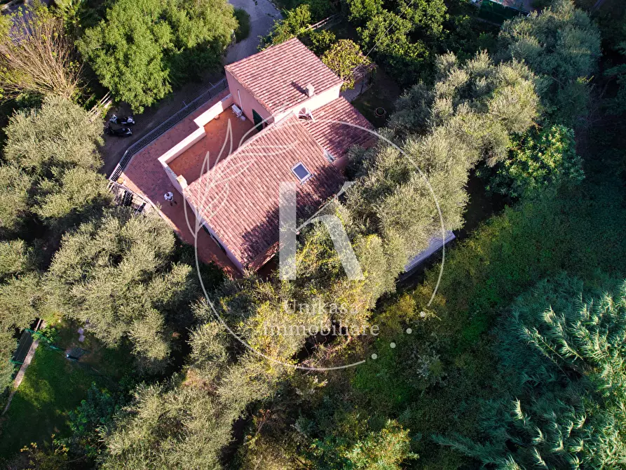 Immagine 5 di Villa in vendita  in Via per Calice a Finale Ligure