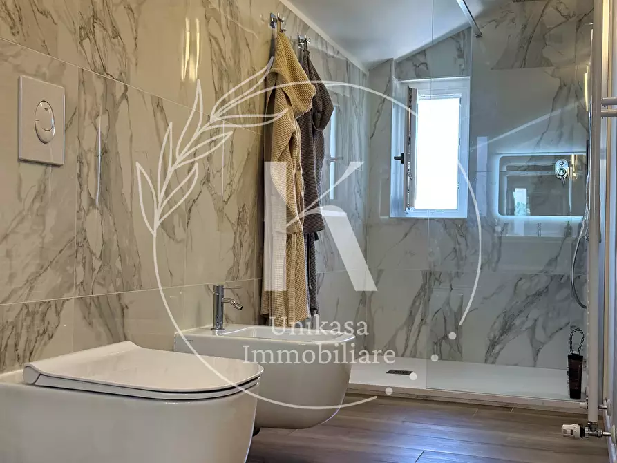 Immagine 13 di Quadrilocale in vendita  in Via Medaglie d'oro 15 a Cairo Montenotte