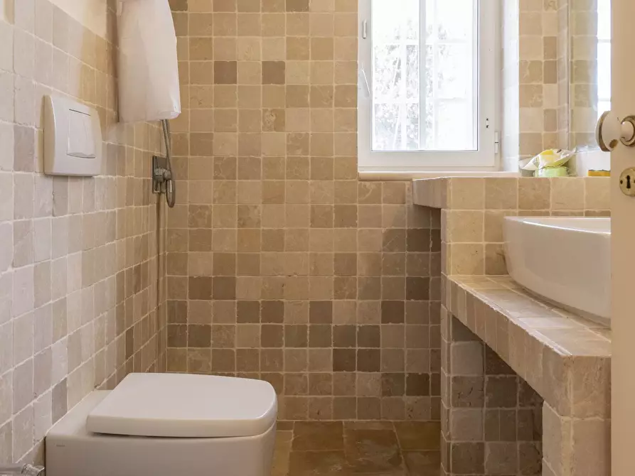 Immagine 44 di Rustico / casale in vendita  in Via Papa Giovanni XXIII a Ostuni