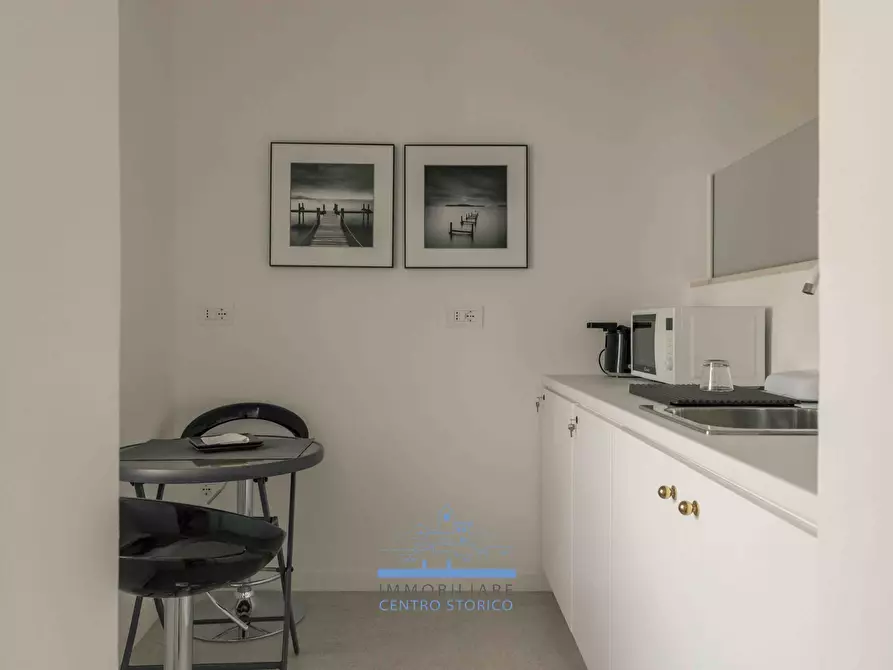 Immagine 22 di Palazzo in vendita  in Via Luca Mindelli a Ostuni