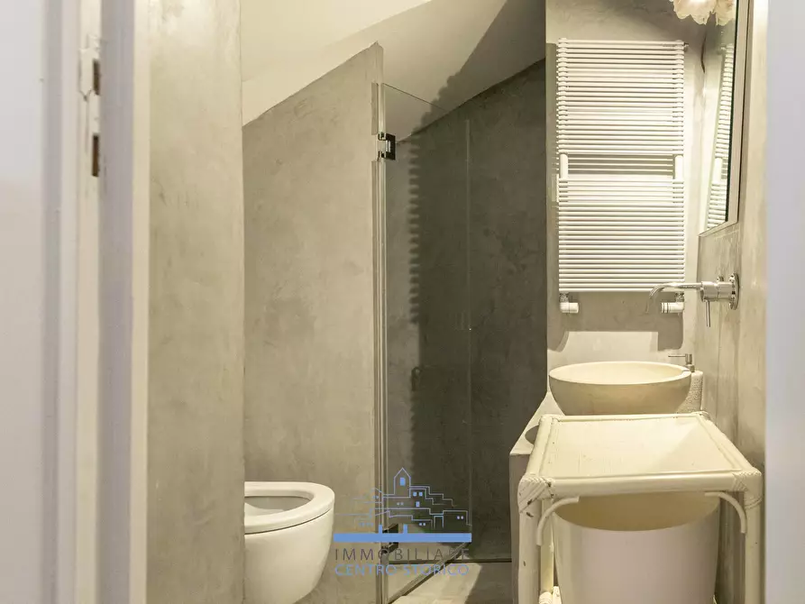 Immagine 5 di Appartamento in vendita  in VIA BIXIO CONTINELLI a Ostuni