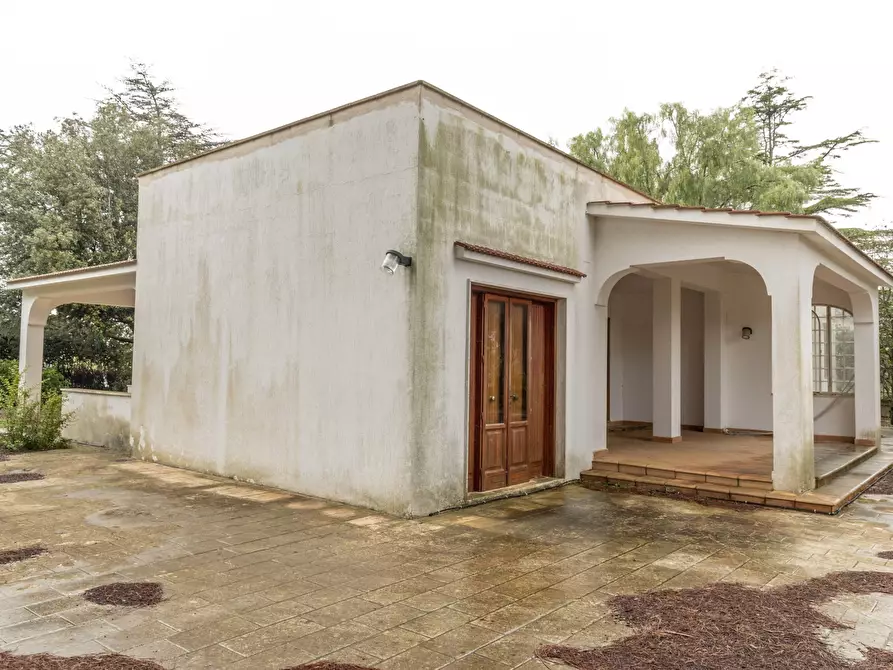 Immagine 9 di Villa in vendita  in LAMARDILLA a Ostuni