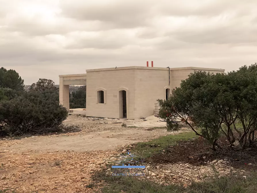 Immagine 2 di Villa in vendita  in contrada cavallerizza a Ostuni