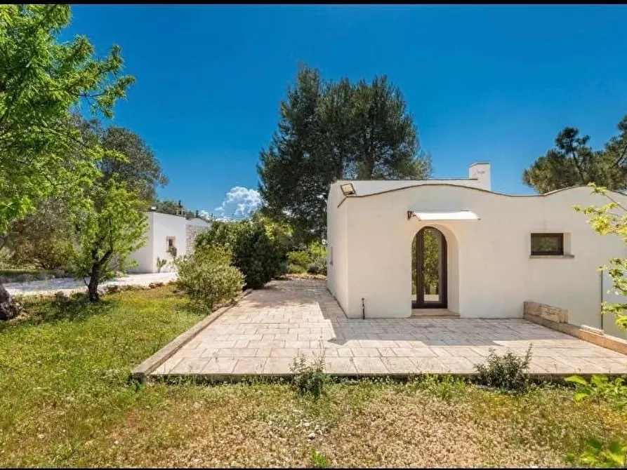 Immagine 13 di Villa in vendita  in Contrada Sessana snc a Ostuni