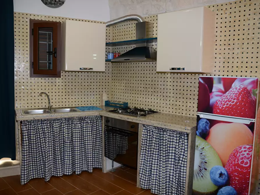 Immagine 3 di Casa indipendente in vendita  in Via Alfonso Pomes 76 a Ostuni