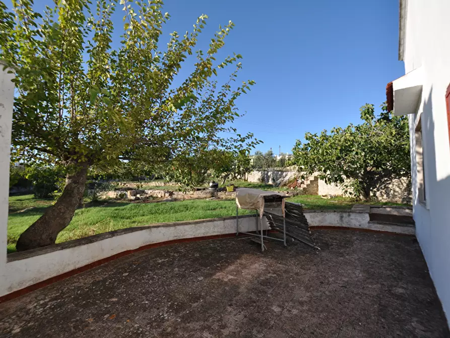 Immagine 19 di Villa in vendita  in SP28 33 a Ostuni