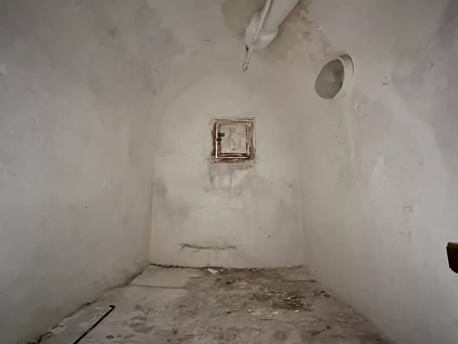 Immagine 21 di Casa indipendente in vendita  in Via Pietro de Cristoforis a Ostuni