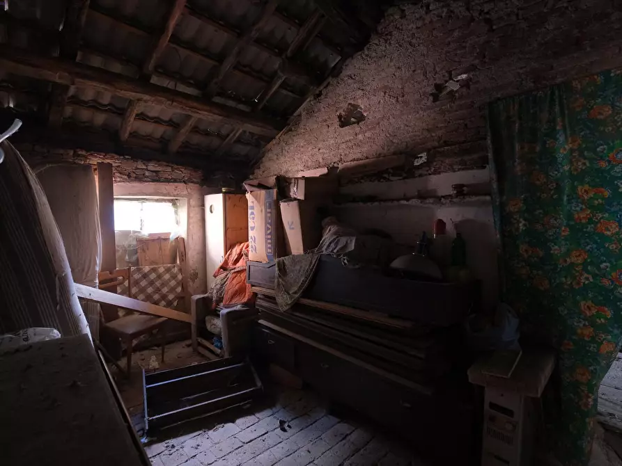 Immagine 19 di Rustico / casale in vendita  a Mioglia