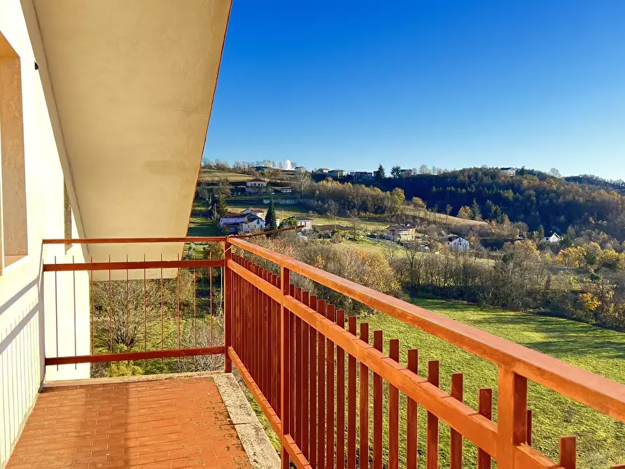 Immagine 37 di Palazzo in vendita  in Regione Chiapino 29 a Ponzone