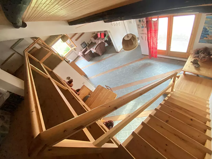 Immagine 4 di Attico in vendita  in SP49 41 a Urbe