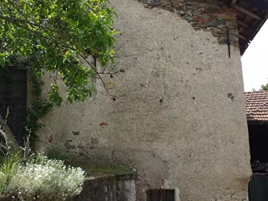 Immagine 3 di Rustico / casale in vendita  a Giusvalla