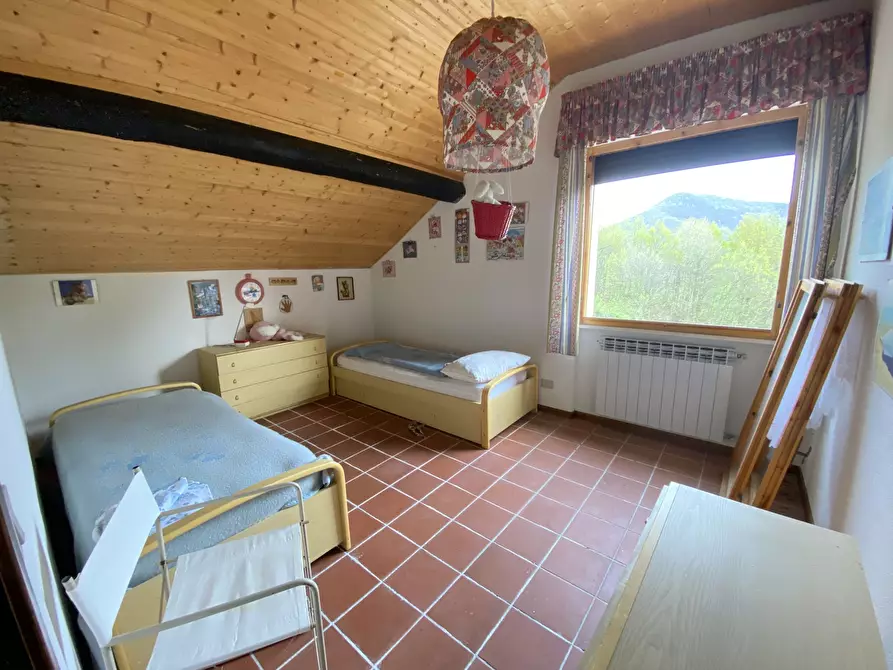 Immagine 11 di Attico in vendita  in SP49 41 a Urbe