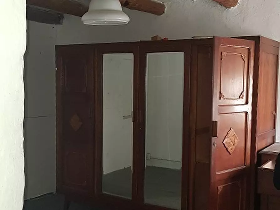 Immagine 6 di Rustico / casale in vendita  a Varazze