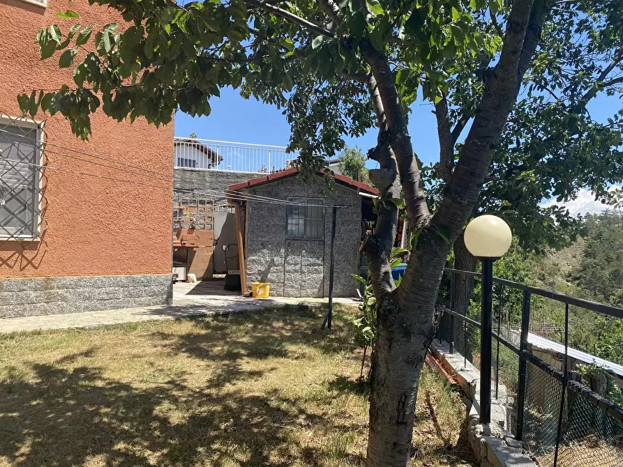 Immagine 5 di Porzione di casa in vendita  a Ponzone