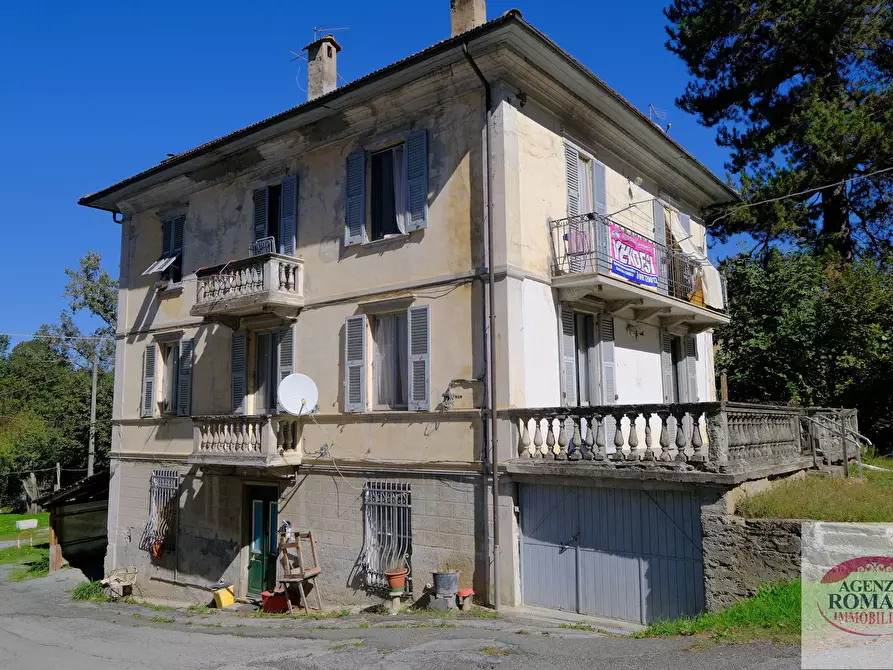 Immagine 5 di Casa trifamiliare in vendita  a Sassello