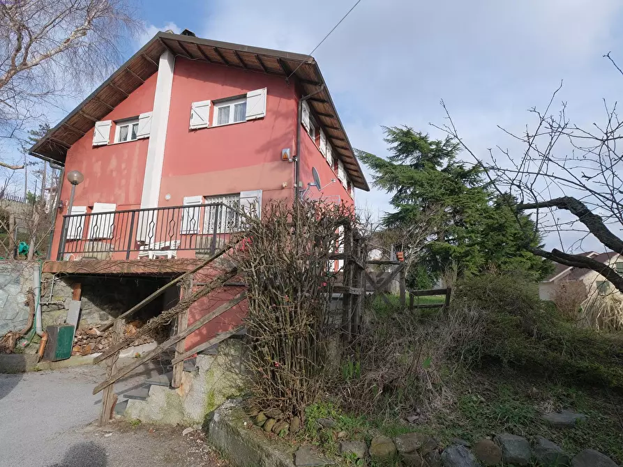 Immagine 24 di Casa bifamiliare in vendita  a Tiglieto