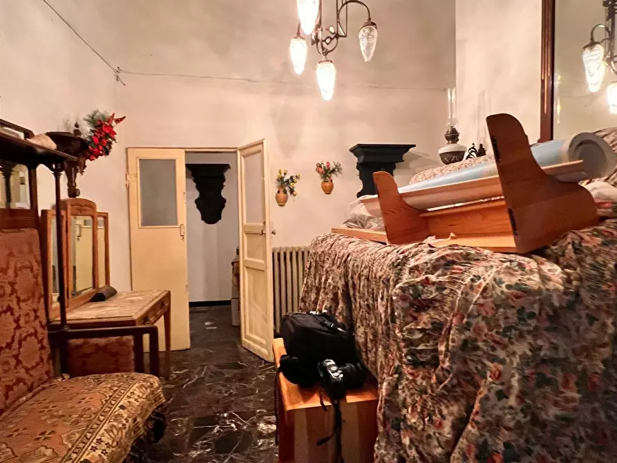 Immagine 17 di Appartamento in vendita  in piazza dell'Indipendenza 25 a Pontinvrea