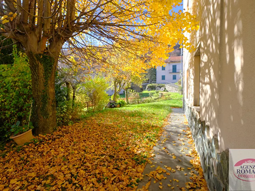 Immagine 25 di Casa indipendente in vendita  a Urbe
