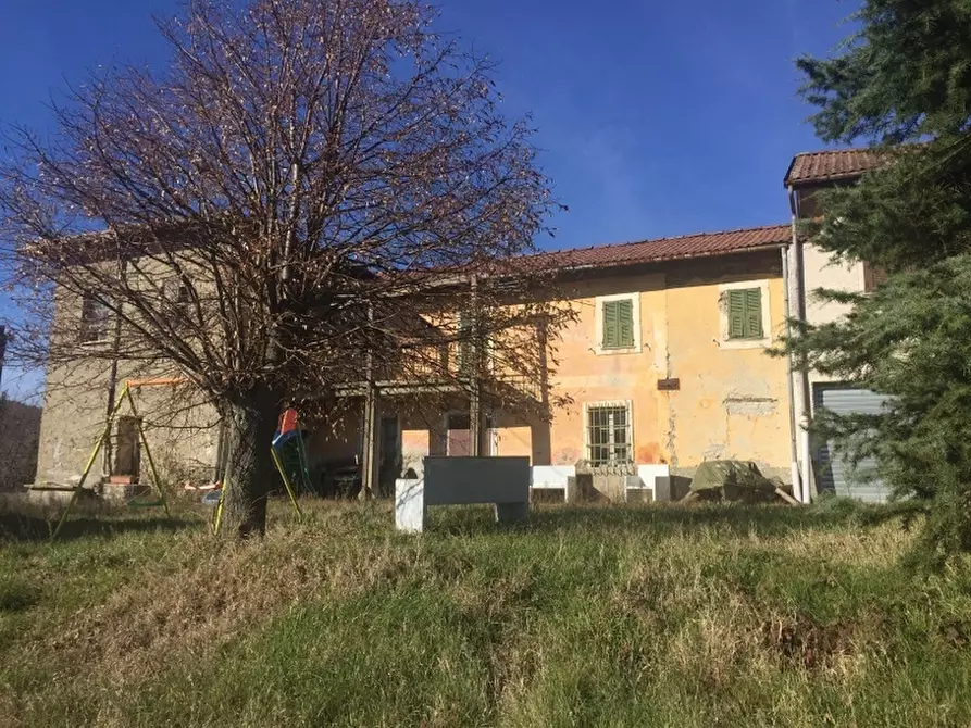 Immagine 1 di Casa semindipendente in vendita  a Mioglia