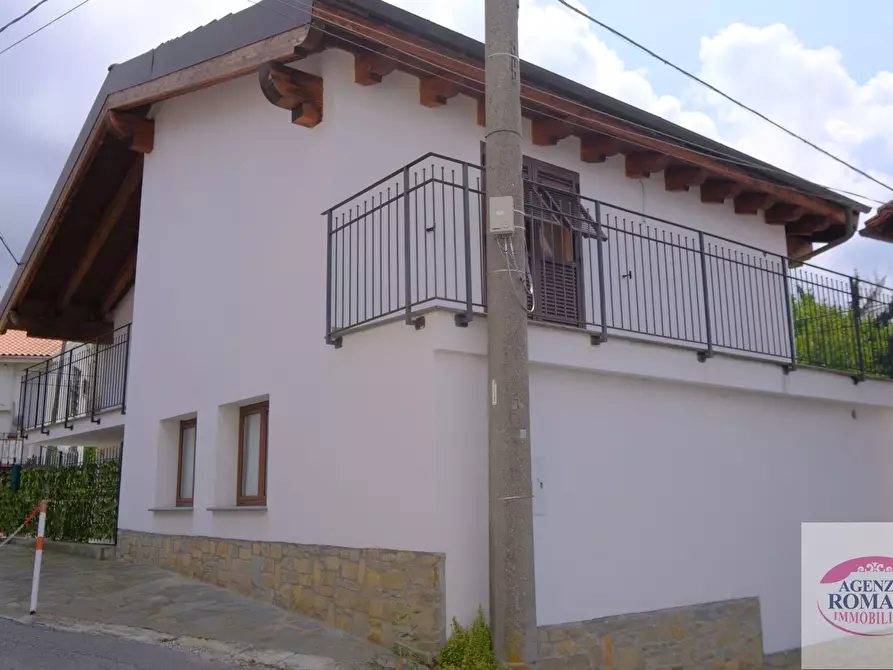 Immagine 3 di Villa in vendita  in Località Girini 19 a Dego