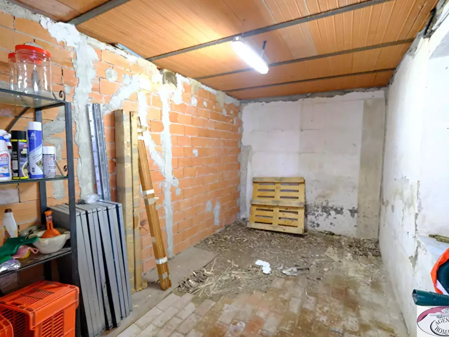 Immagine 21 di Rustico / casale in vendita  in SP216 6 a Pareto