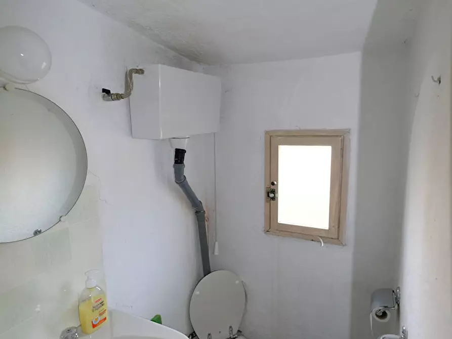 Immagine 23 di Rustico / casale in vendita  a Urbe