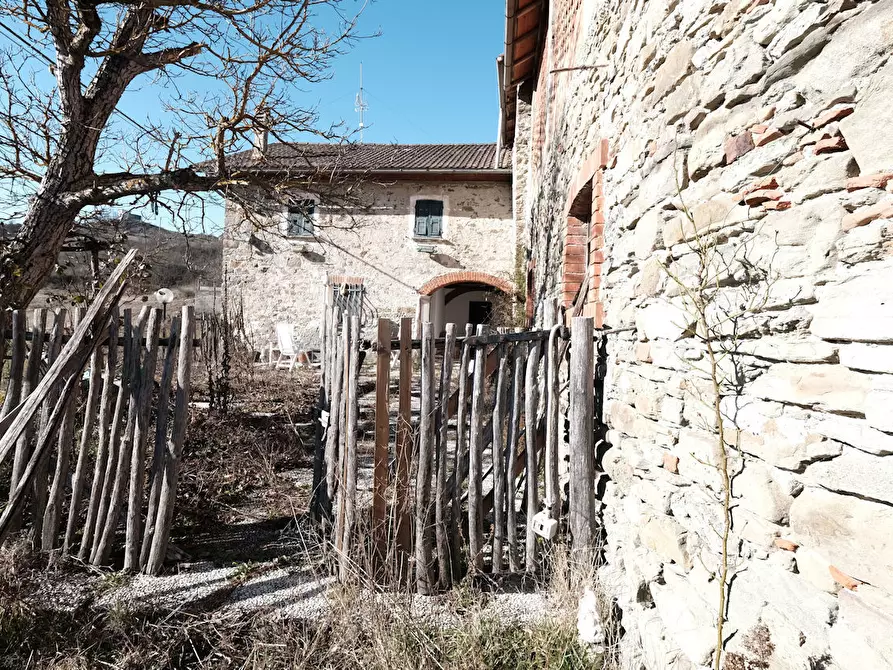 Immagine 39 di Rustico / casale in vendita  in Via Roma 50 a Mioglia