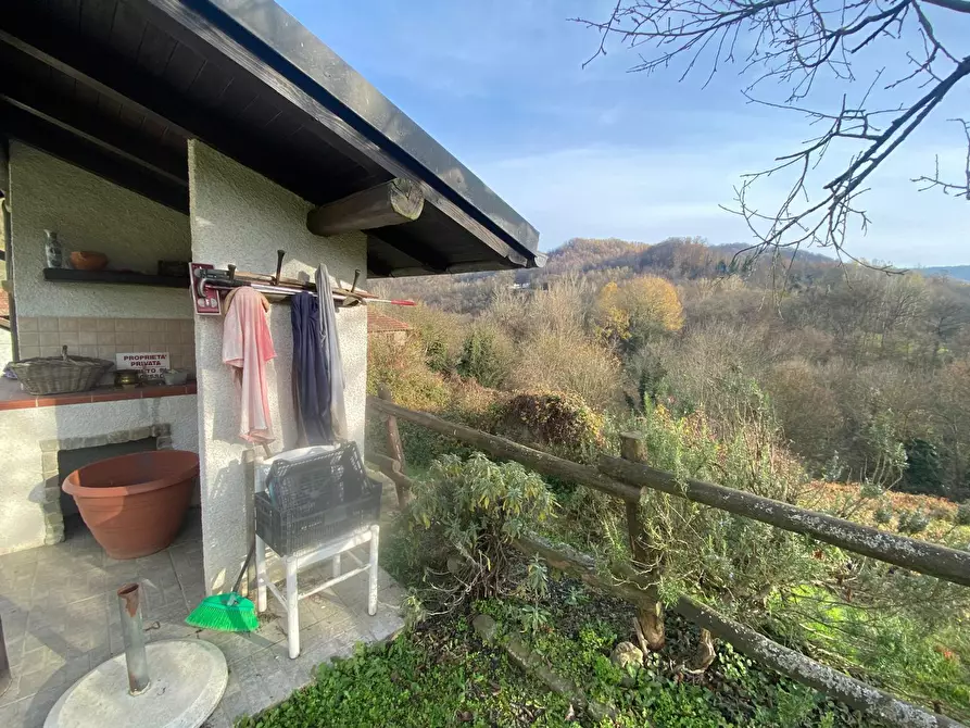 Immagine 9 di Rustico / casale in vendita  in Strada Galli 88 a Ponzone