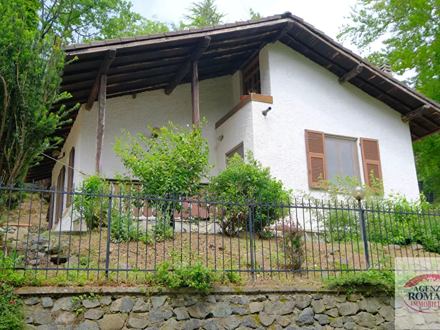 Immagine 1 di Villa in vendita  in Località la Pineta 55 a Pontinvrea