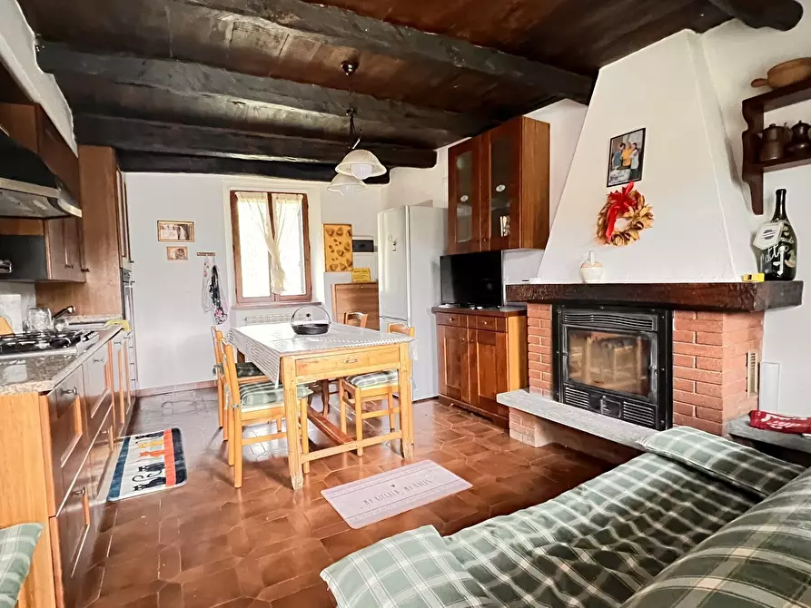 Immagine 1 di Rustico / casale in vendita  in Strada Galli 88 a Ponzone