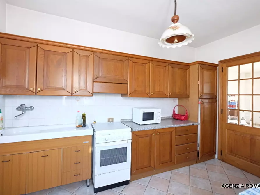 Immagine 10 di Rustico / casale in vendita  a Sassello