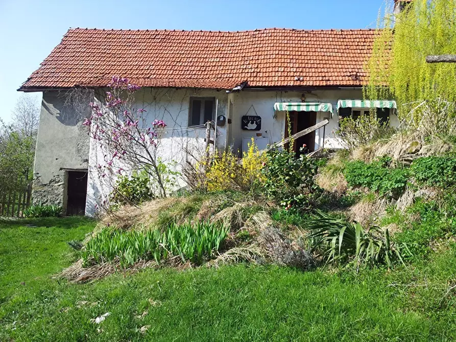 Immagine 9 di Rustico / casale in vendita  a Sassello