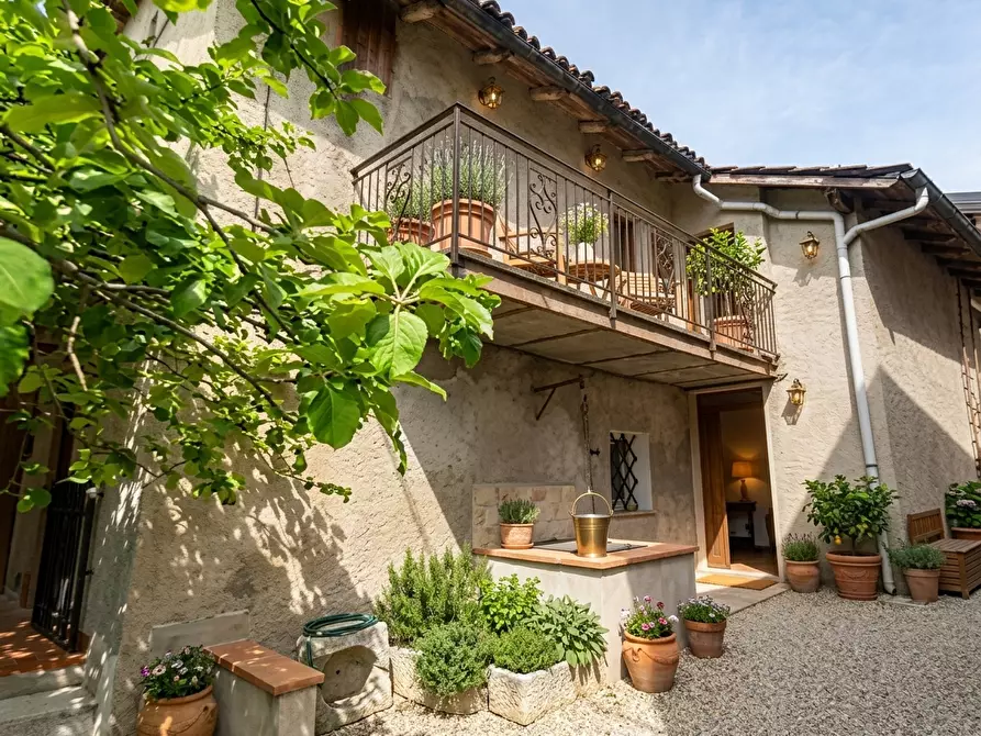 Immagine 1 di Terratetto in vendita  in Via Crenna 22 a Serravalle Scrivia