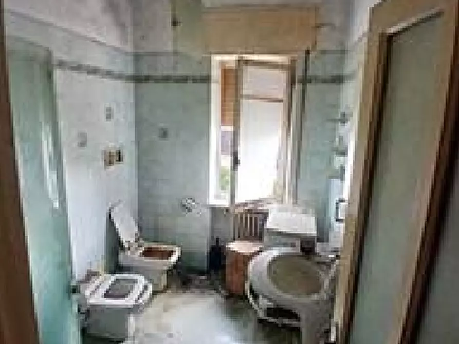 Immagine 7 di Pentalocale in vendita  in Strada Ferrere 18 a Cairo Montenotte