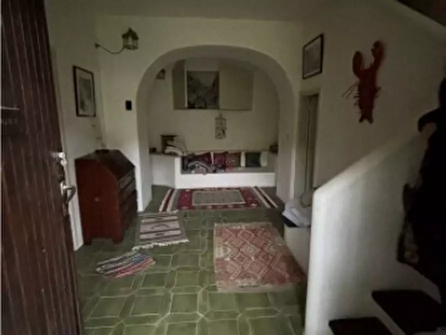 Immagine 3 di Pentalocale in vendita  in Via Parco Tigullio 20 a Zoagli