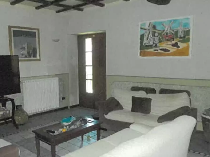 Immagine 4 di Villa in vendita  in Via Alberto Leardi 23 a Volpeglino